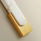 Alabaster panel wall light, in gold, close-up of the holder