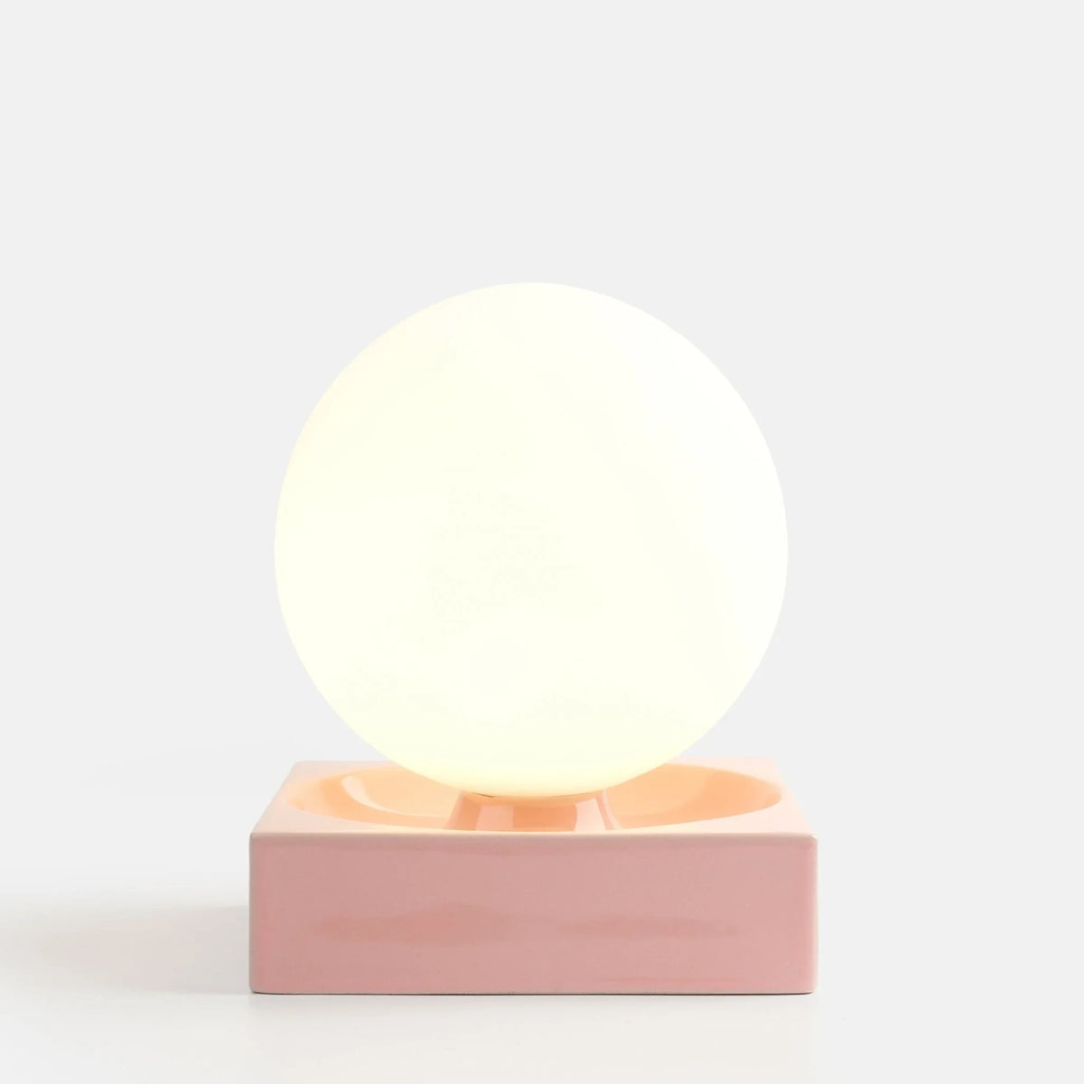 A Globe That Floats