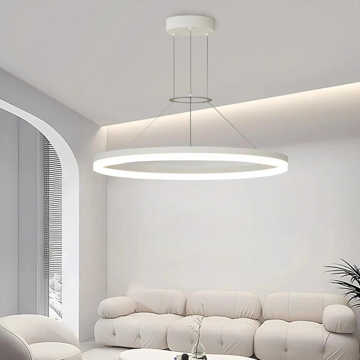 Circular LED ring pendant light