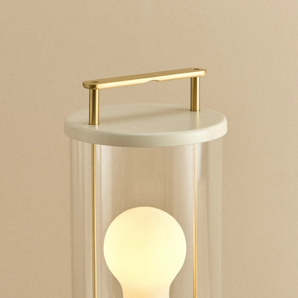 Cordless lantern lamp, white finish, close-up of the handle and top