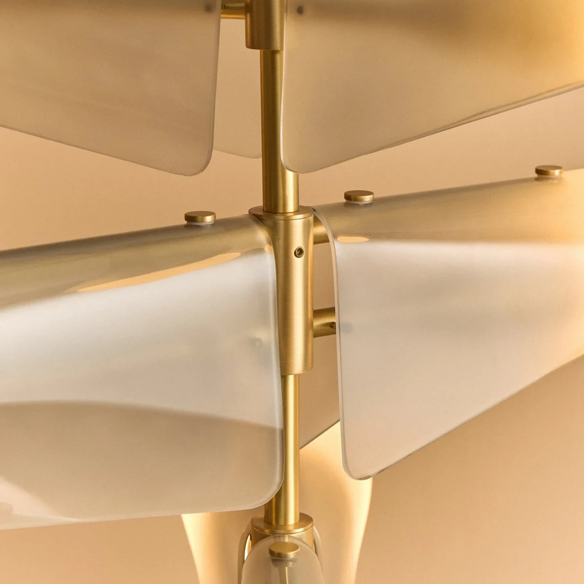 Glass wing chandelier, close-up of the glass wings and bulbs