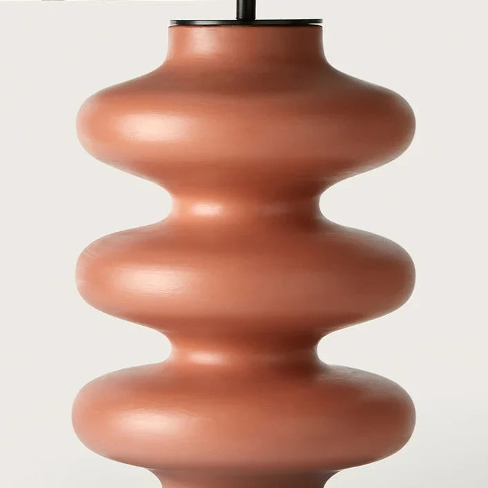 Hand-painted wavy ceramic table lamp, close-up of the ringed column