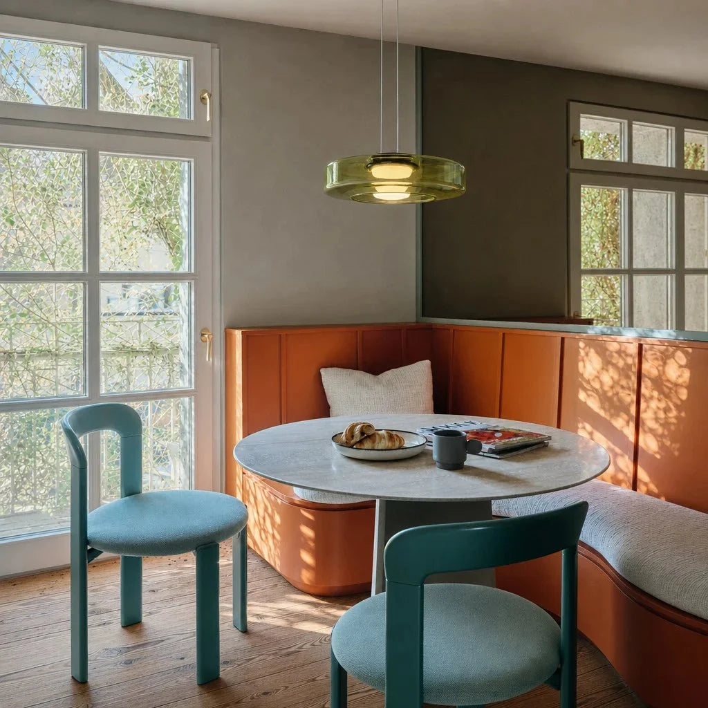 Layered glass disc pendant light