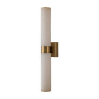 Linear LED wall light with a veined shade, in brass, upright