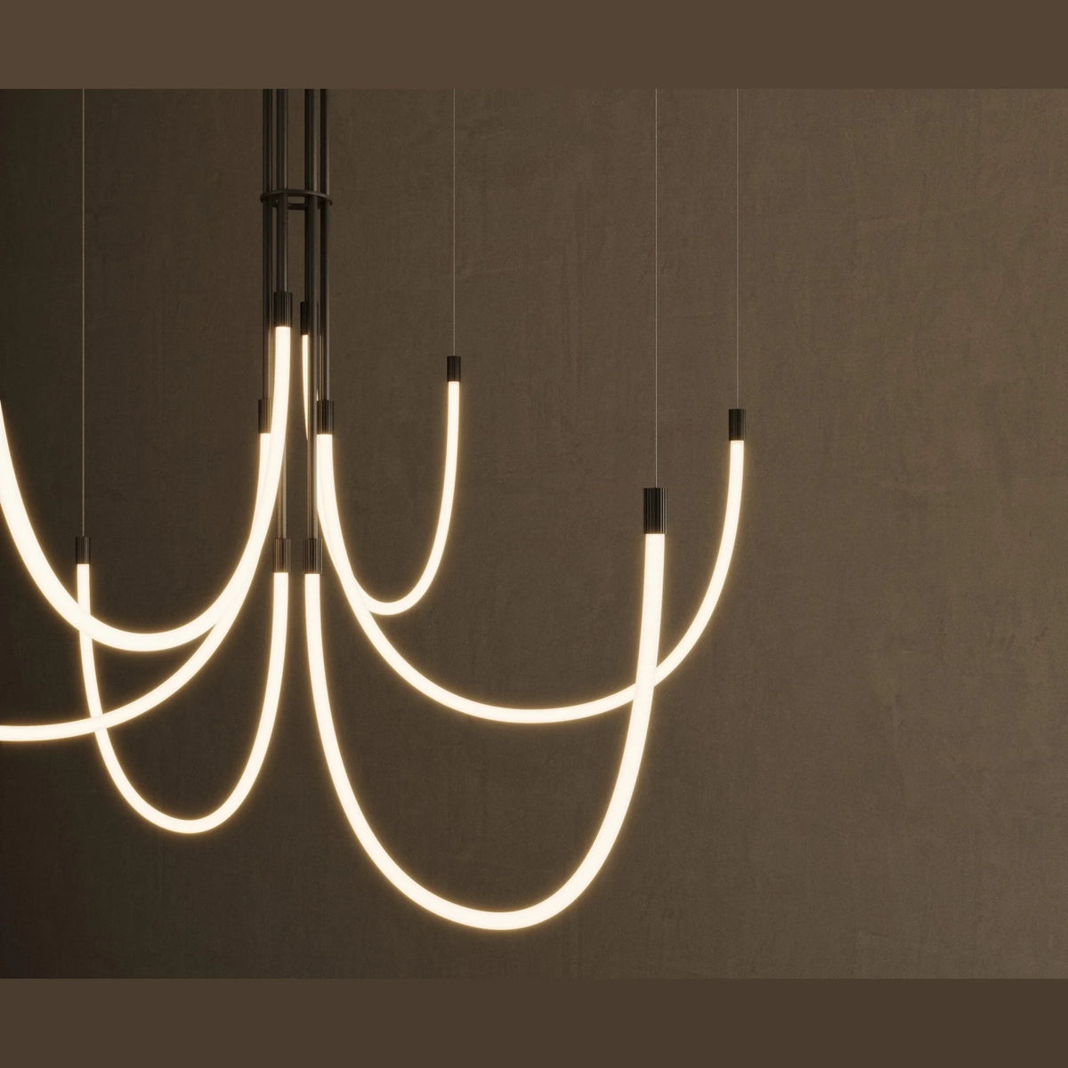 Smooth Bars of Light