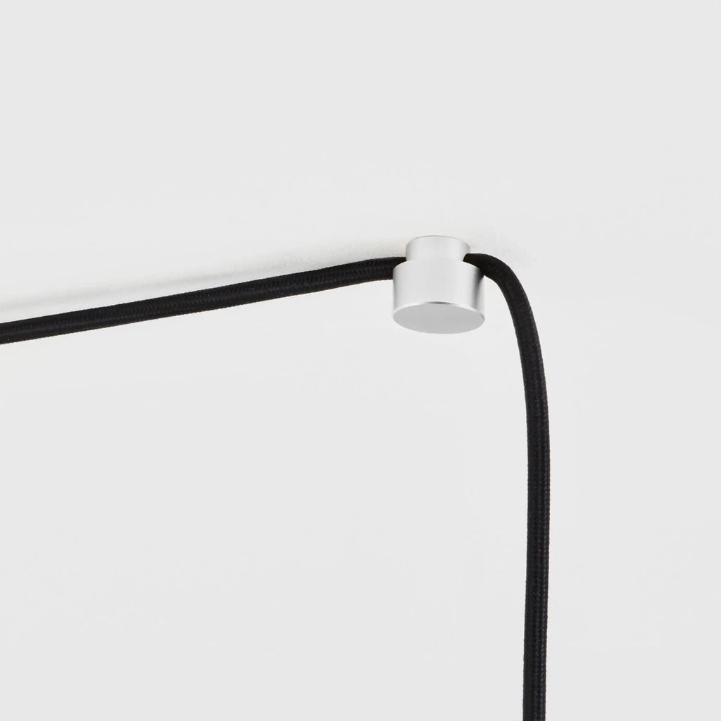 Plug-in bulb holder pendant, cable node on the ceiling