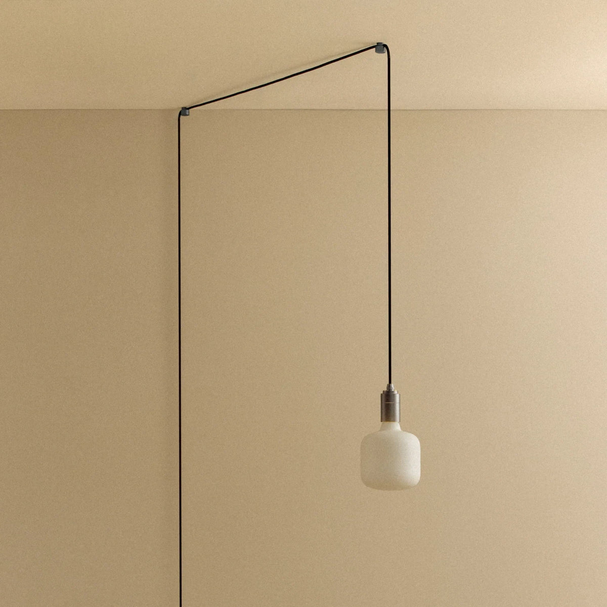 Plug-in pendant with rounded matte white bulb, graphite, unlit