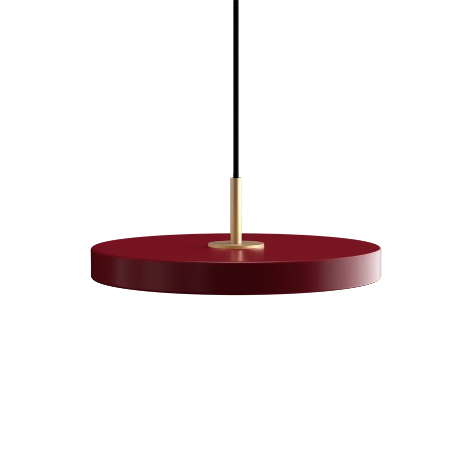 Slim disc LED pendant, 31cm, brass top, in ruby red