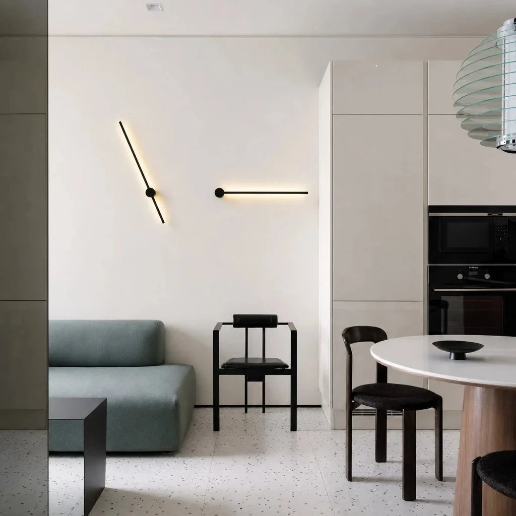 Slim rotating LED wall light